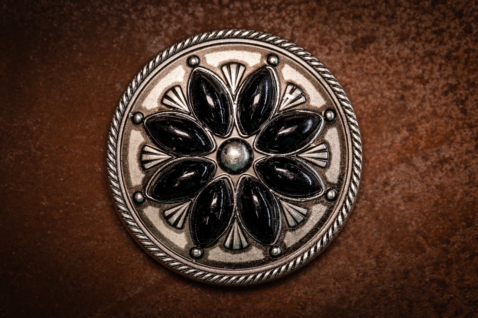 1.5" Canyon Bloom Concho