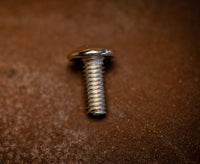 Lot of 100 3/8” M4 concho screws