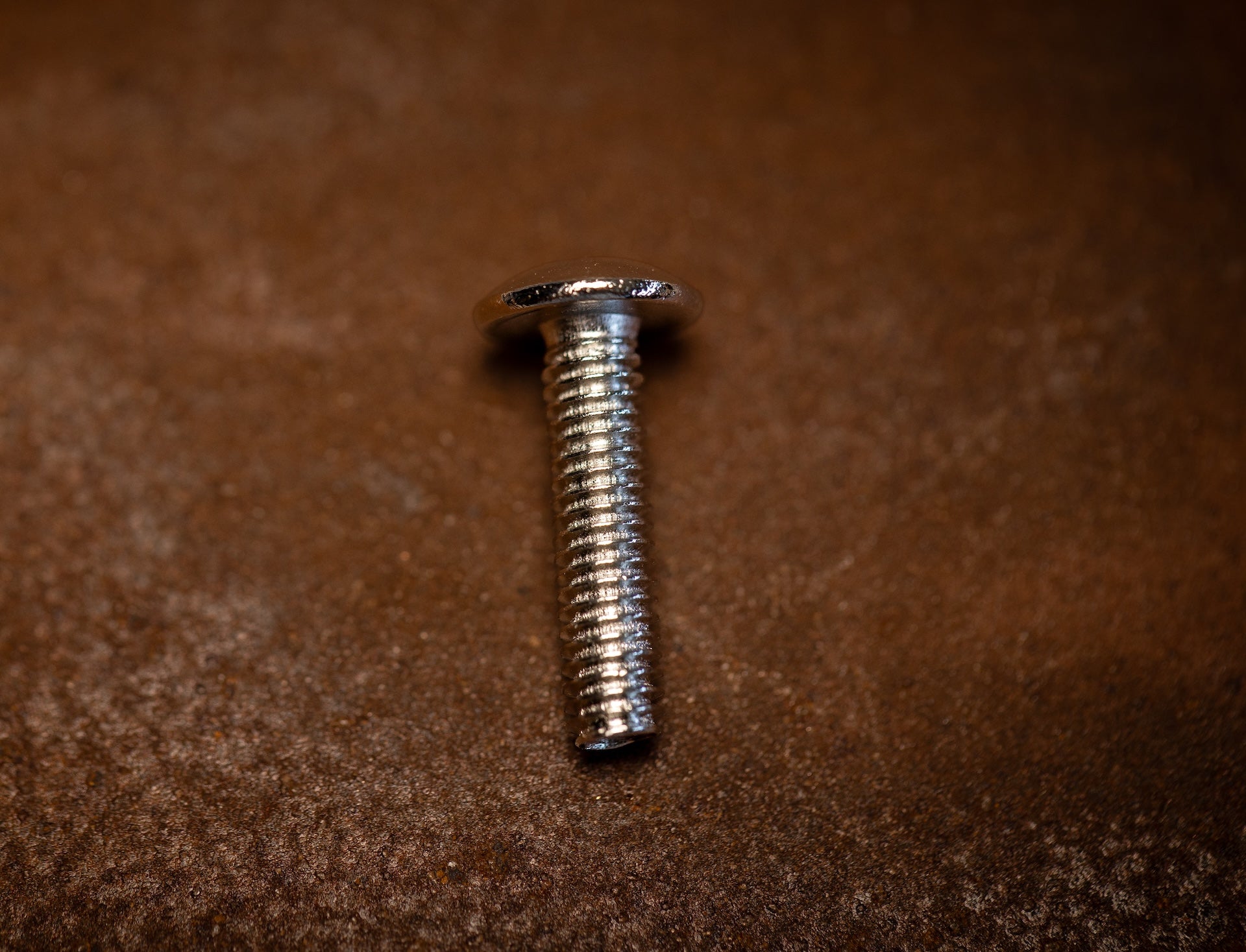 Lot of 100 1/2” M4 concho screws