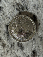 Load image into Gallery viewer, 1.5&quot; Chrome Swirl Floral Concho

