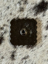 Load image into Gallery viewer, 1.25” Antique Copper Square Cross Concho
